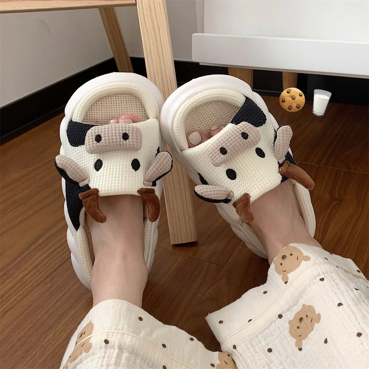 Cartoon Milk Cow Slippers